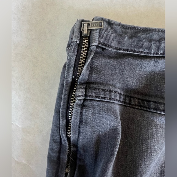 Free People Black High-Waisted Jean Micro Shorts 24 xs - Picture 4 of 7